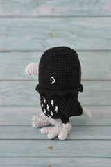 Kieran the Raven (Crochet)